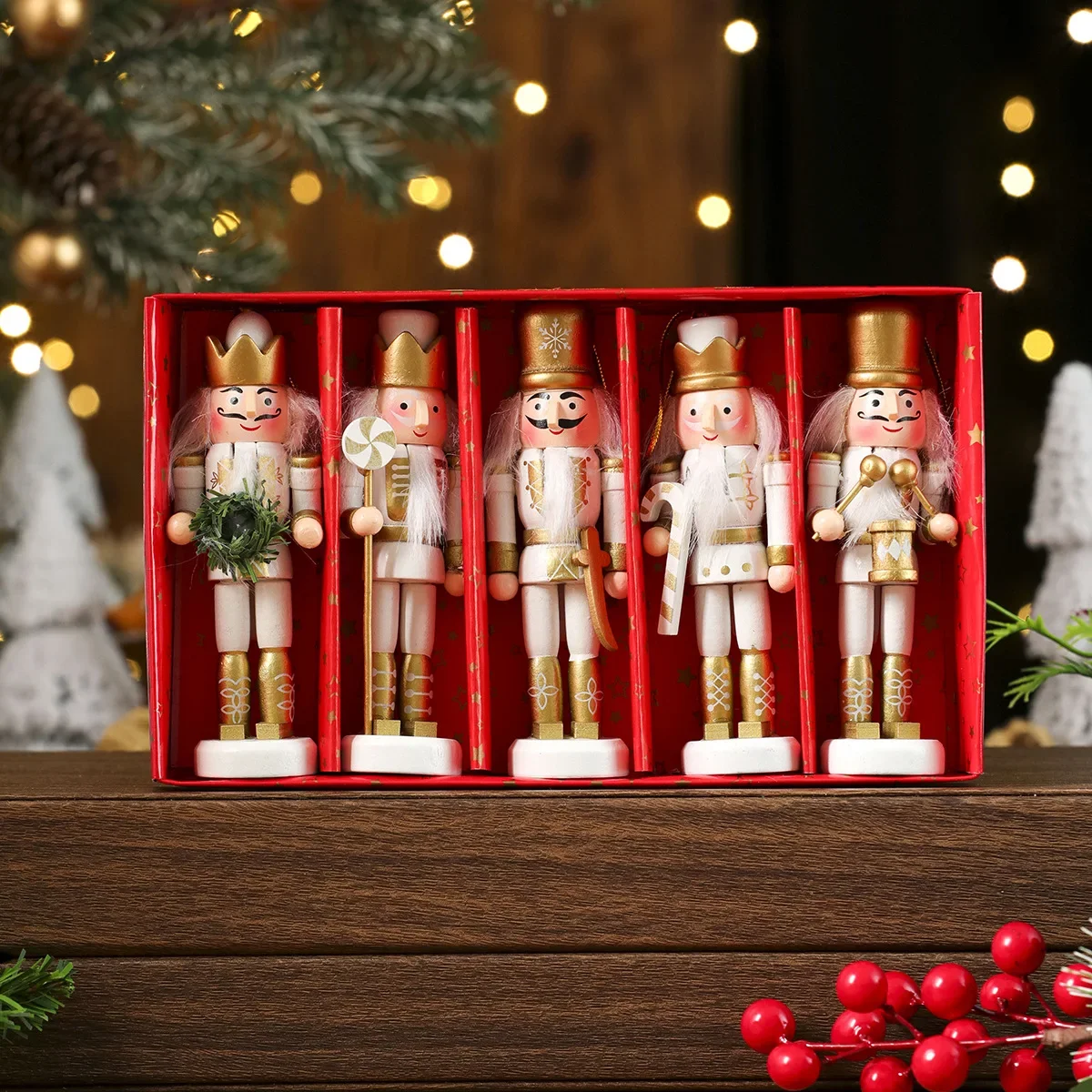 Раскрашенная фигурка солдата,  – обзор и цена Nutcracker Figurine